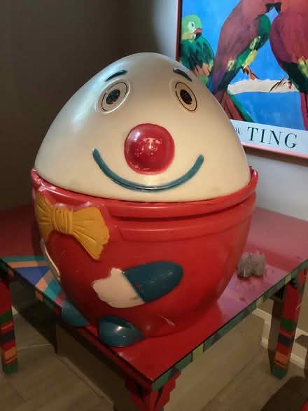 Photo of free Humpty dumpty toy chest (York mills and leslie) #1