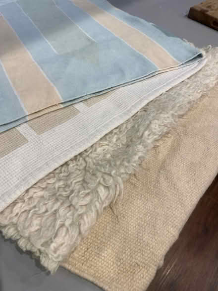 Photo of free 4 x rugs (Berkhamsted HP4) #1