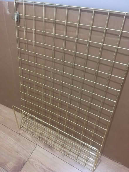 Photo of free Gold rack (Shoreditch) (Shoreditch E2) #1