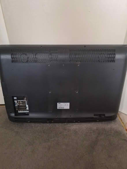 Photo of free Samsung TV (GL4) #2