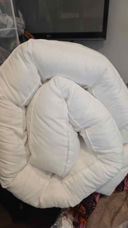 Photo of free single new mattress topper (Norbury SW16) #1