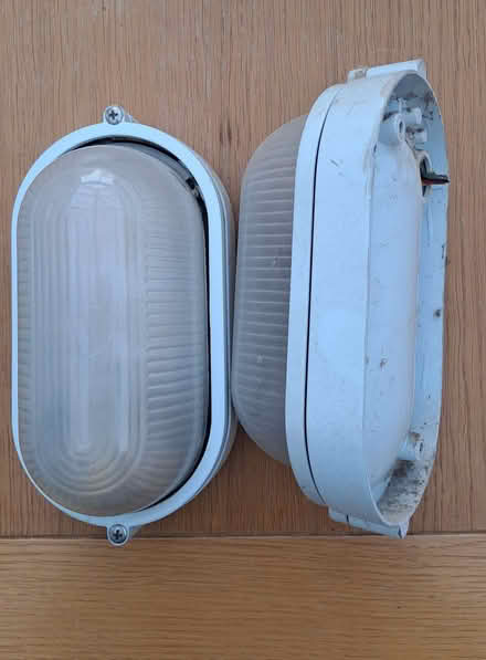 Photo of free Bulkhead lights (Benson OX10) #2