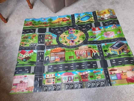 Photo of free Toys and curtains (Swarcliffe LS14) #3