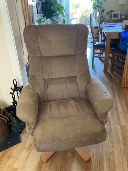 Photo of free Swivel recliner chairs (Portslade Village BN41) #2