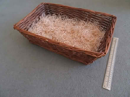 Photo of free hamper basket with straw (shavings) (Addiscombe CR0) #2