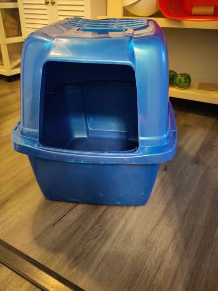Photo of free Litterboxes (Capitol Hill) #1