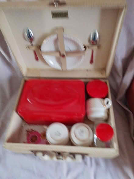 Photo of free Picnic set (Whoberley CV5) #1