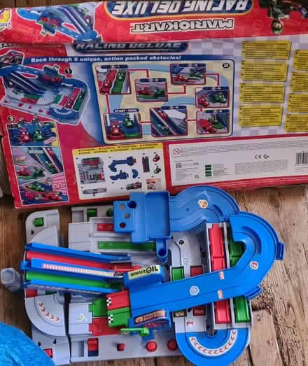 Photo of free Mario Kart game - no figures (ME1) #1