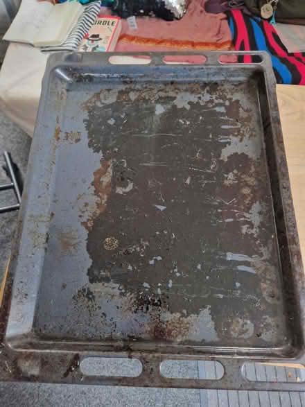 Photo of free Oven tray & grills (N15 Seven Sisters) #2