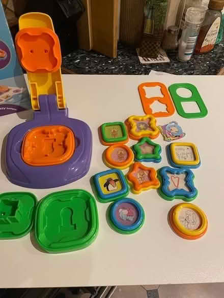 Photo of free Badge making kit for children (Tideswell SK17) #4