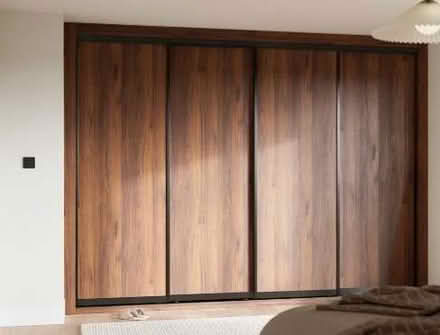Photo of Sliding door wardrobe (Alveley WV15) #1