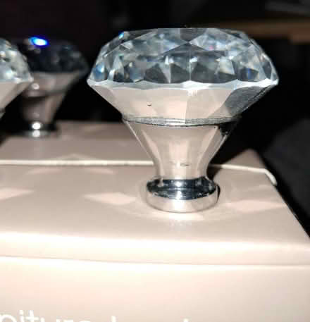 Photo of Crystal Furniture Knobs (Birch Green WR8) #3