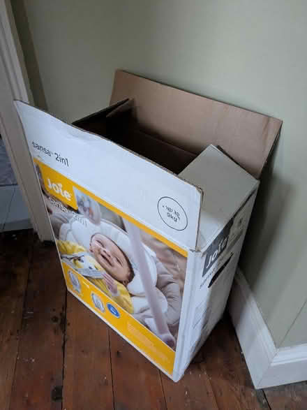 Photo of free Big sturdy box (Hartington Road BN2) #1