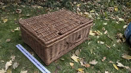 Photo of free Wicker picnic basket (Letchworth (SG6)) #2