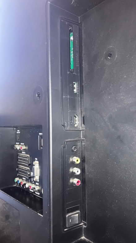 Photo of free 40 Inch LCD TV (Chard TA20) #3