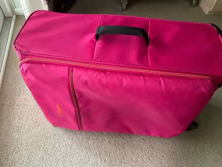 Photo of free IT lightweight suitcase (Greenhill DY10) #2
