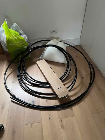 Photo of free Tube (SE15) #1