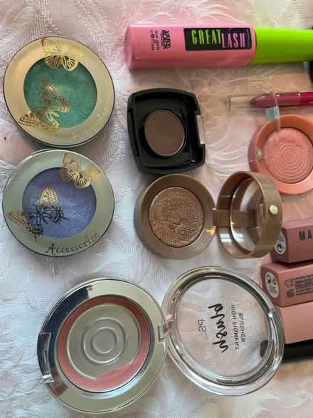 Photo of free New and some used makeup (Perivale W13) #2