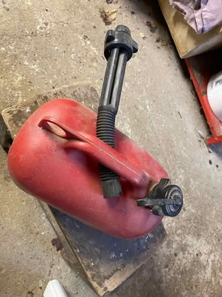 Photo of free Petrol can (Southdown AL5) #1