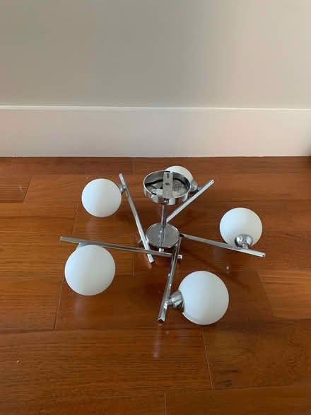Photo of free Pendant lamp/ light fitting (Dublin 4) #2