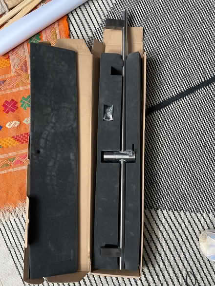 Photo of free Shower bar (SE15) #1