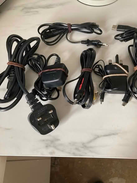 Photo of free Assorted electrical cables (ST5 Baldwin's Gate) #1