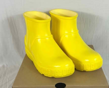 Photo of Yellow rain boots (Oakland) #1