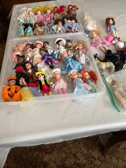 Photo of free Mini Madame Alexander Dolls (Niles) #1