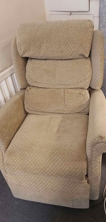 Photo of free Electric recliner chair (Okus SN1) #1