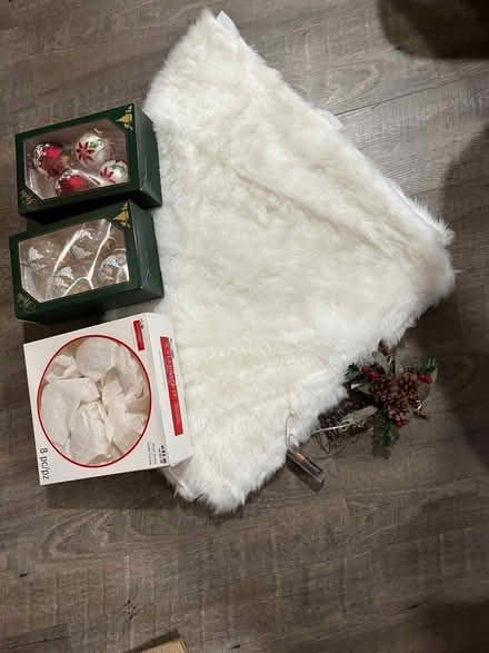 Photo of free Tubs of Xmas Deco (Marysville) #1