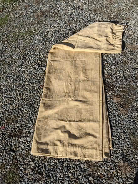 Photo of free Curtain (sandycove recycle depot) #3