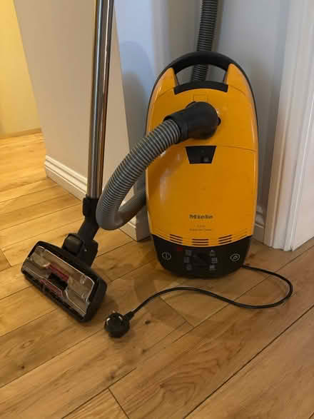 Photo of free Miele S512 Super Air Clean Vacuum (Pimlico) #1