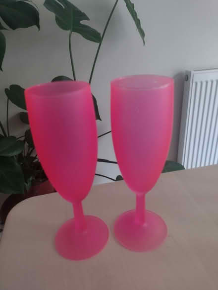 Photo of free Two pink champagne glasses (Llanishen CF14) #1