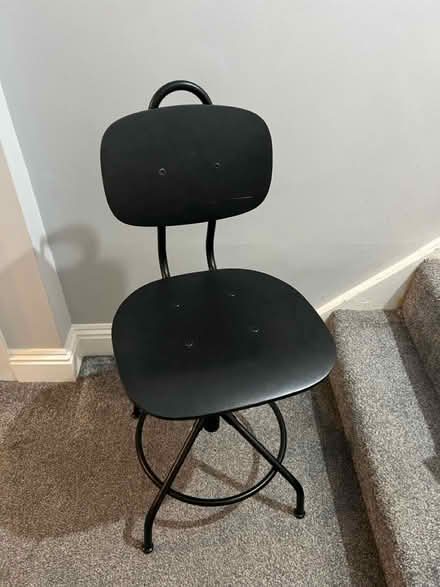 Photo of free Chair stool ( computer) (Sevenoaks) #3