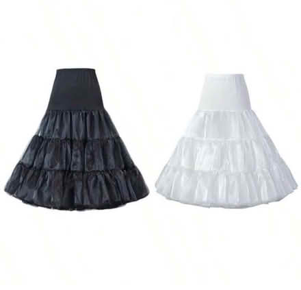 Photo of Hoop skirt / petticoat (Germantown/Gaithersburg) #2