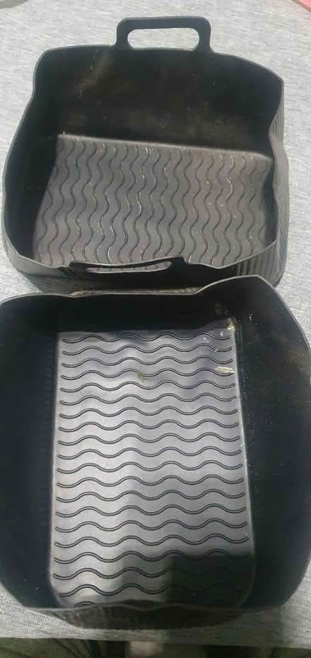 Photo of free 2 x Silicone Air Fryer Liners (Croydon, Shirley) #1