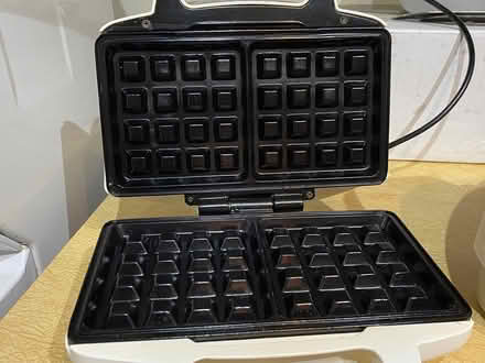 Photo of free Waffle Iron & Food Processor (Landmark) #1