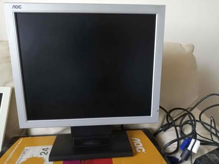 Photo of free AOC LM919 19-inch monitor, DSUB/DVI, with box (Bradleys Both BD20) #1