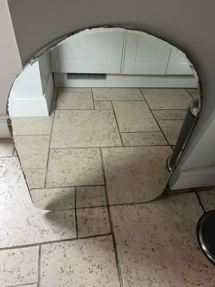Photo of free Mirror (Romsey) #1