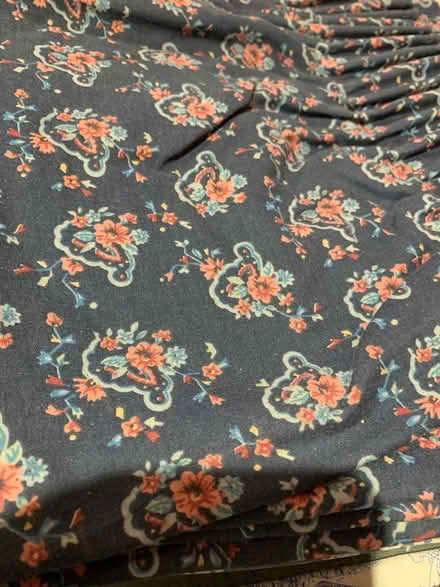 Photo of free 3 + 1 Curtains + 4 separate linings (Elephant and castle SE11) #1