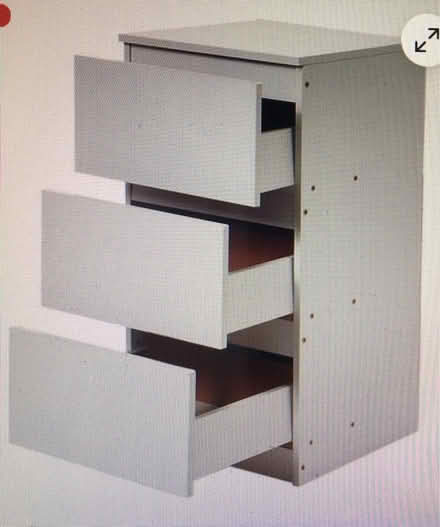 Photo of A pair of white Bedside Cabinates (Liverpool L6) #2