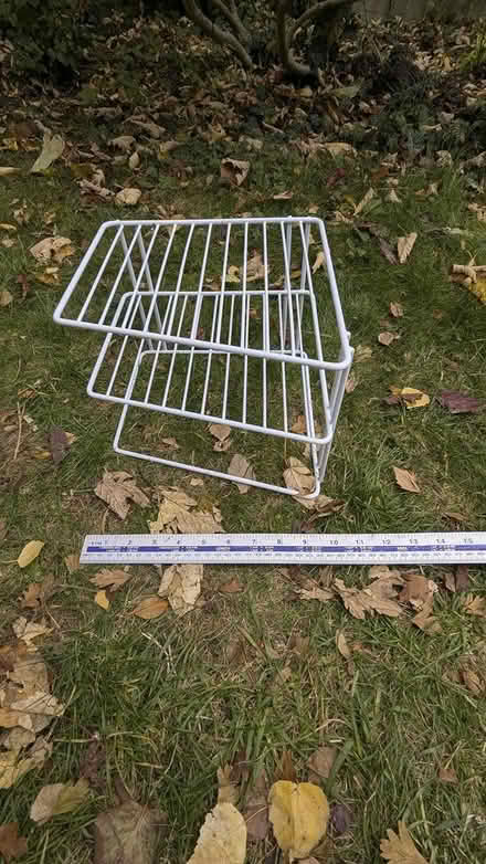 Photo of free Wire plate storage rack (Letchworth (SG6)) #1