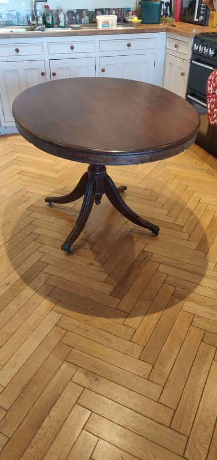 Photo of free Oval table (Eastbourne BN22) #1