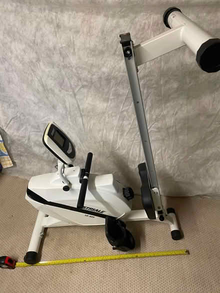Photo of free Rowing Machine (Wickford SS12) #1