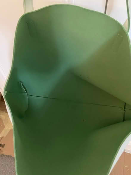 Photo of free Green bag (Blackheath SE3) #3