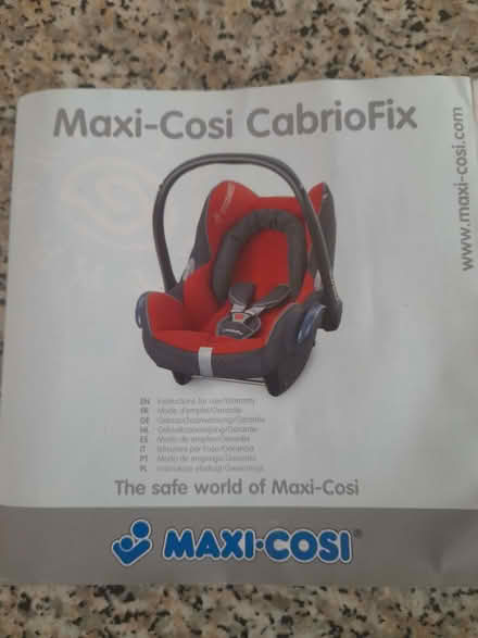 Photo of free Baby car seat (GU12) #1