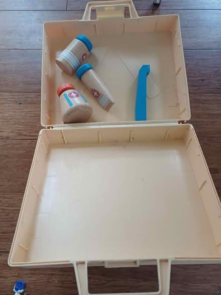 Photo of free Medical case (TN38 Bulverhythe) #2