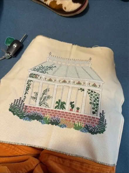 Photo of free Beautiful cross stitch (Carshalton SM5) #1