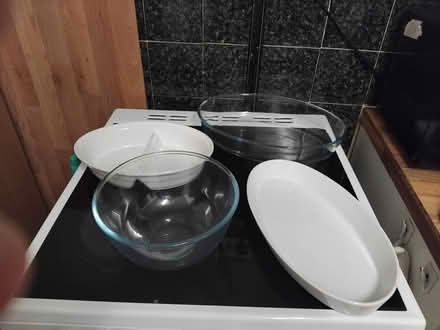 Photo of free Assorted oven dishes (Little Baddow CM3) #1