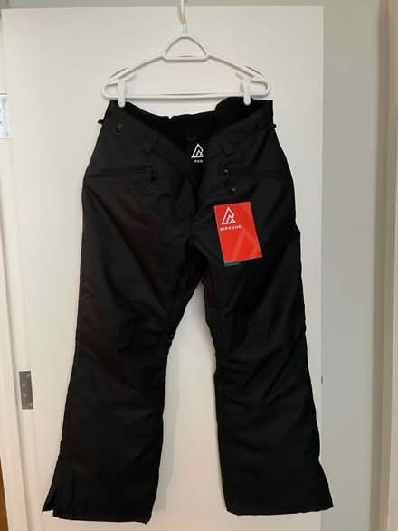 Photo of free Women’s Ripzone ski pants xxl (Dufferin & Eglinton) #1